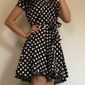 Black polka dot dress :))))